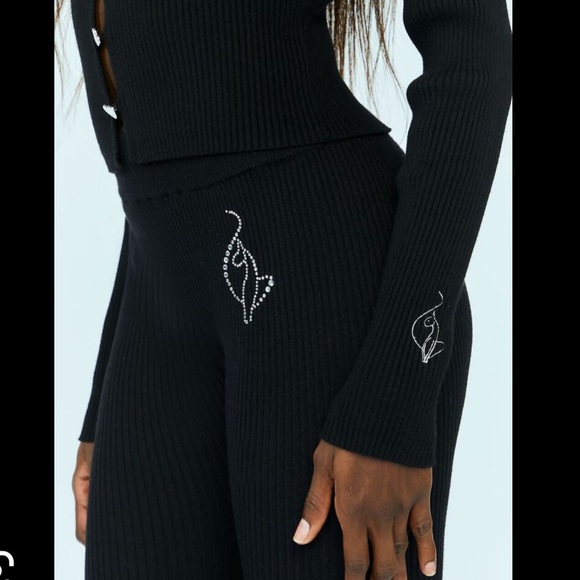 LOOKING FOR: BABYPHAT X FOREVER21 - Picture 5 of 5